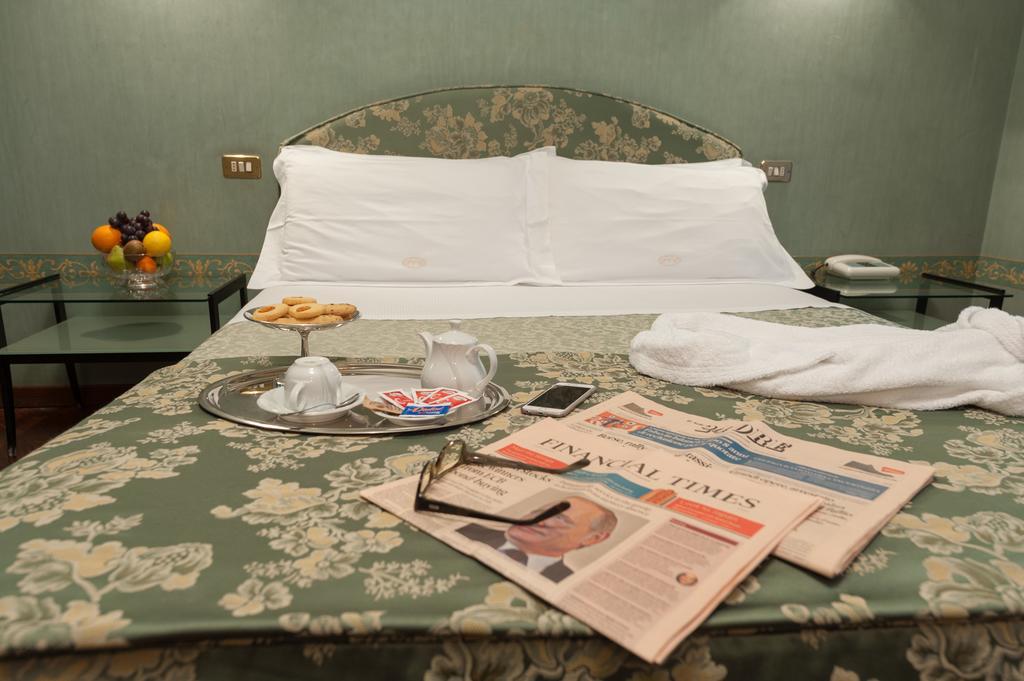 Hotel Villa Giulia Tortona Habitación foto