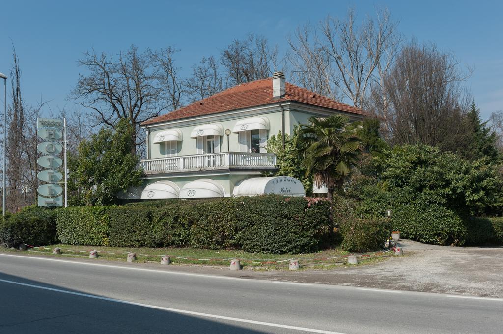 Hotel Villa Giulia Tortona Habitación foto